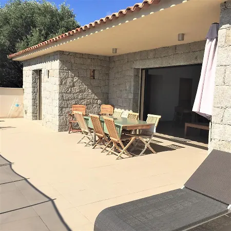 Avec Piscine Chauffee A 900 Metres De La Plage De Pinarello Villa Sainte-Lucie de Porto-Vecchio